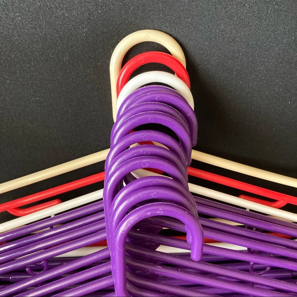 15 Children’s Hangers 12” Long
